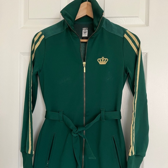 Adidas jacket - Picture 2 of 6